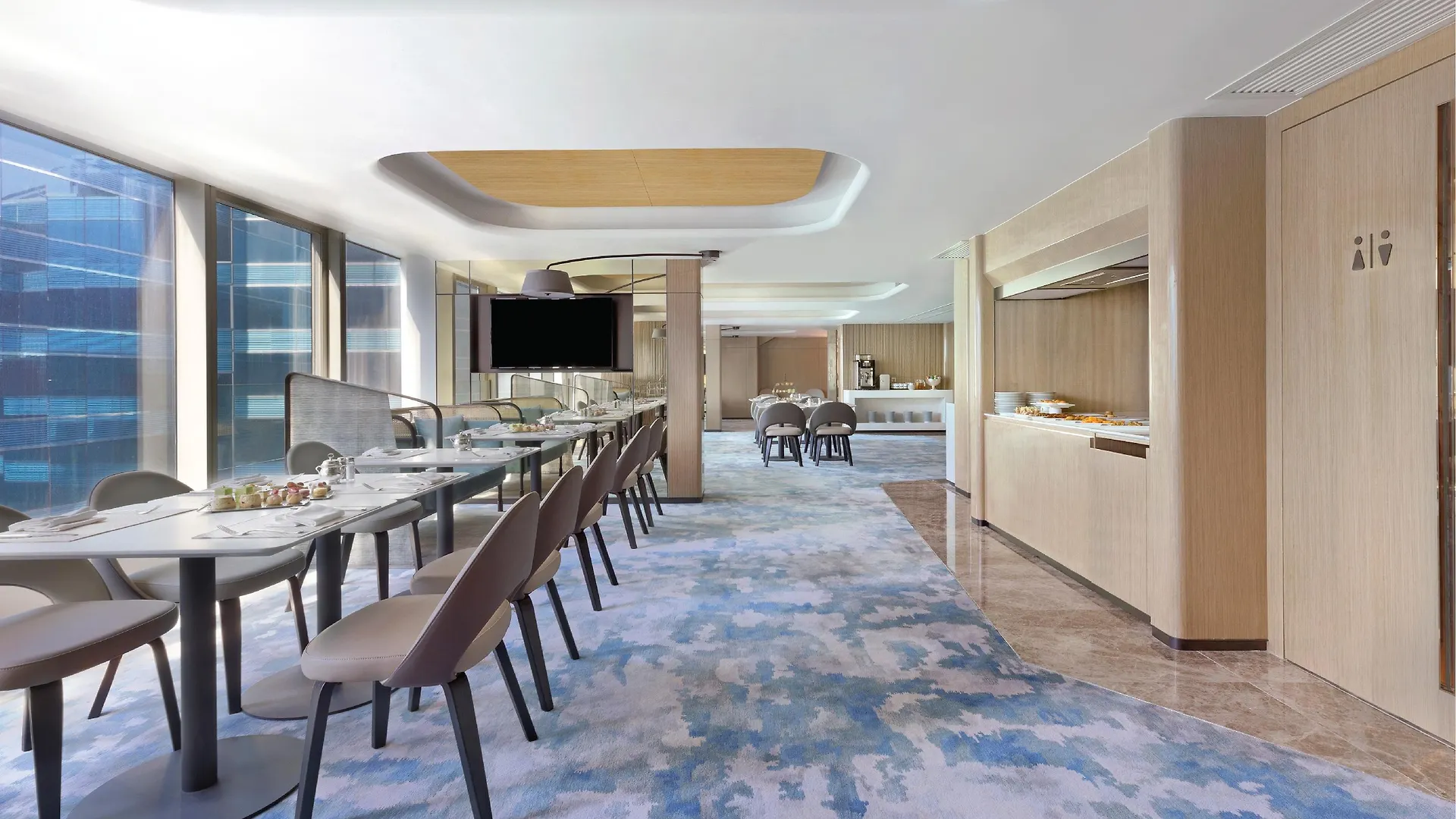 Hotel Harbour Grand Kowloon Hong Kong