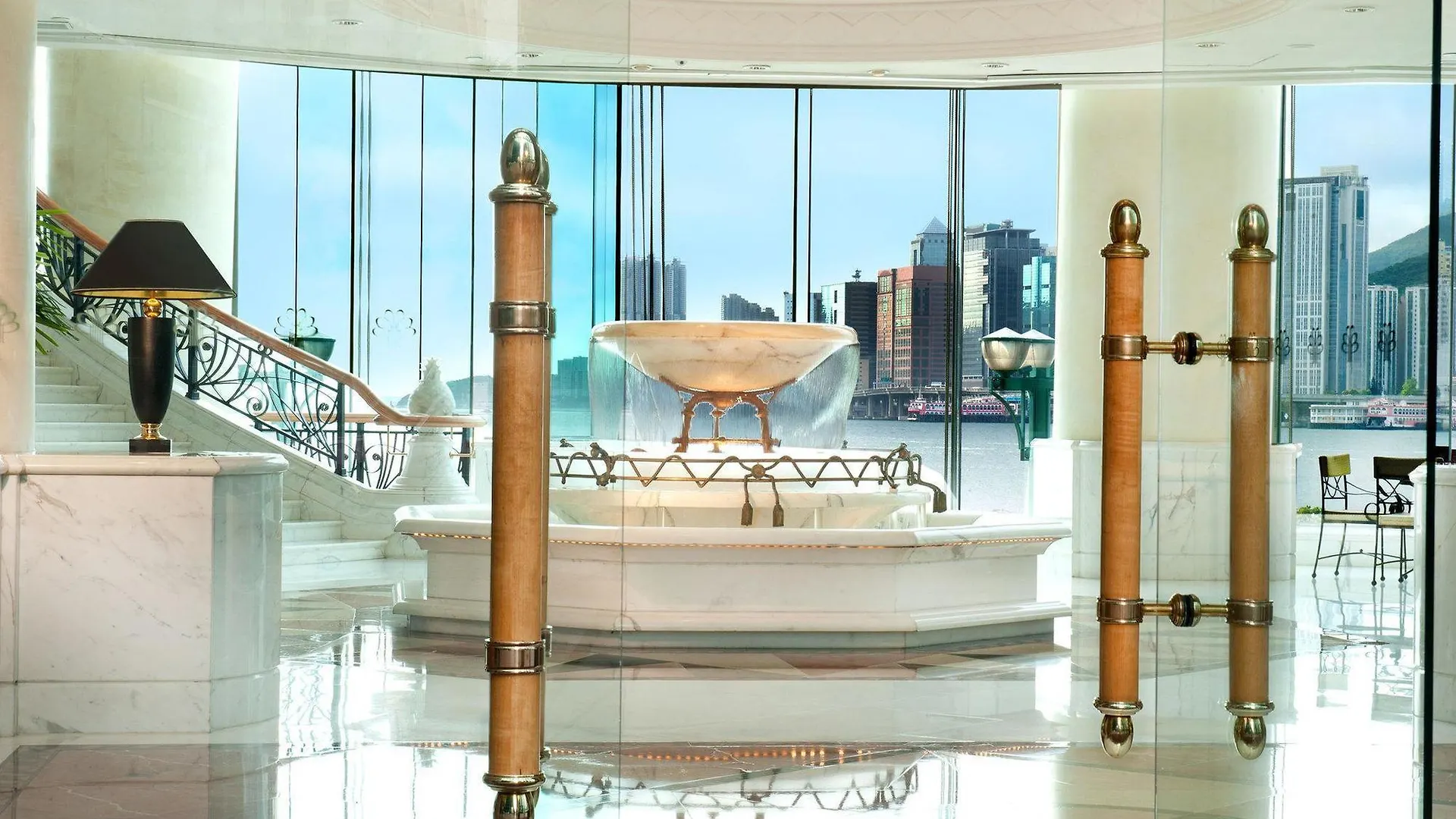 Hotel Harbour Grand Kowloon Hong Kong