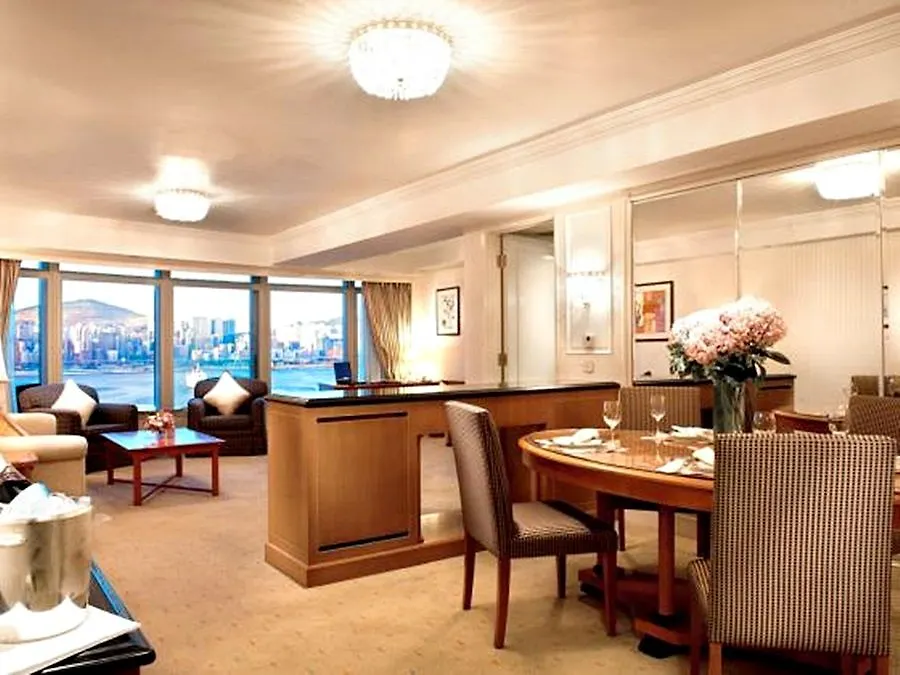 Hotel Harbour Grand Kowloon Hong Kong