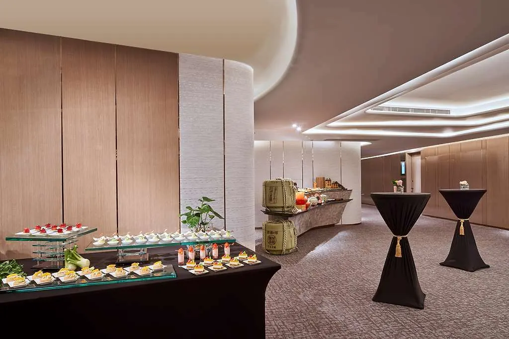 *****  Hotel Harbour Grand Kowloon Hong Kong China