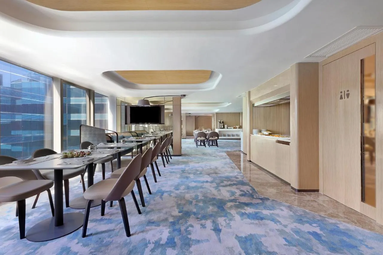 Hotel Harbour Grand Kowloon Hong Kong