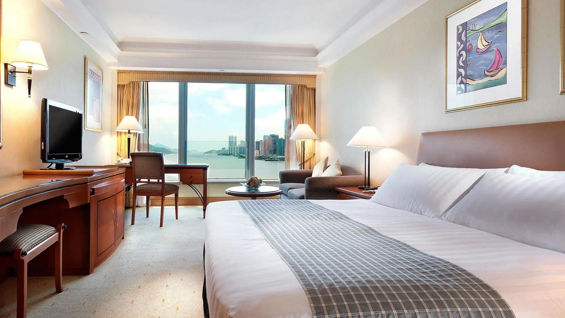 Hotel Harbour Grand Kowloon Hong Kong
