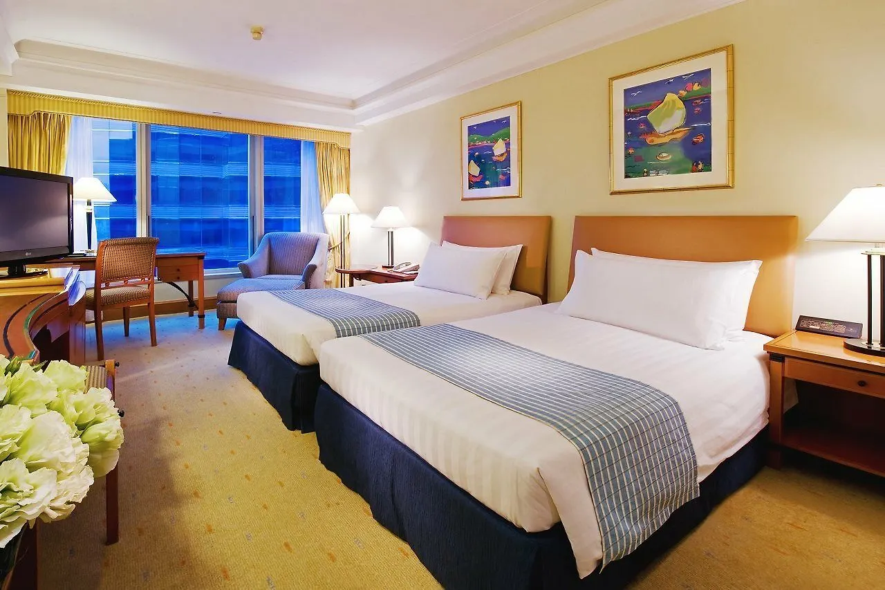 Hotel Harbour Grand Kowloon Hong Kong